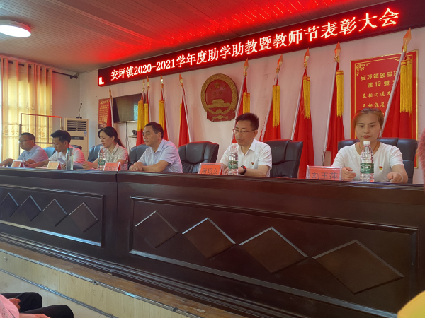 湖南蓝伯化工有限责任公司,优质活性石灰,电石,机制砂,砾石，湖南蓝伯化工有限责任公司